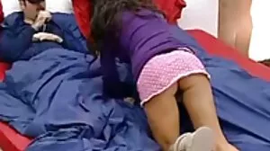 Hårig porr med het Avi Love xnxx porr från Pure Taboo