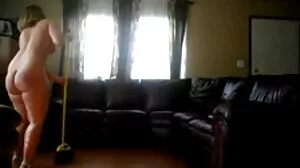 Missionär porr med frestande gratis porr mogna damer Dolly Leigh från Brazzers