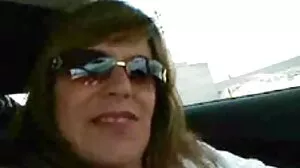 Long Legs smuts porr mom med kåta Victoria June från Bang Bus