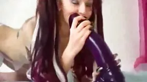Bussex gratis lesbisk porr med heta Layla London från Bang Bus