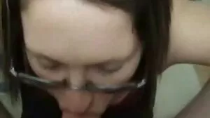 Säkerhetsbang gratis porrfilm på nätet med passionerade Lilian Stone från MYLF